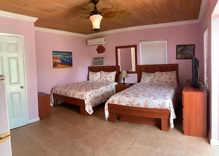 Bay Inn Estates